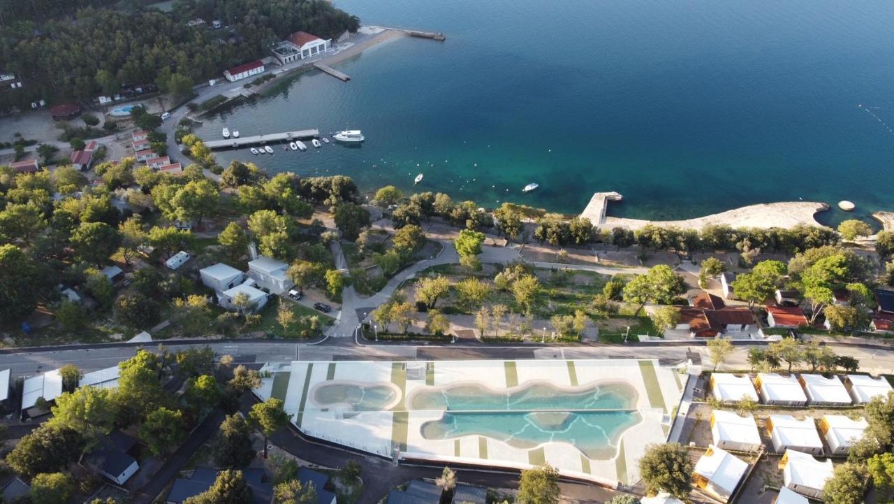Sea House Shade, Pool & Jacuzzi - Privilege Point Camping & Villas Selce Eksteriør bilde